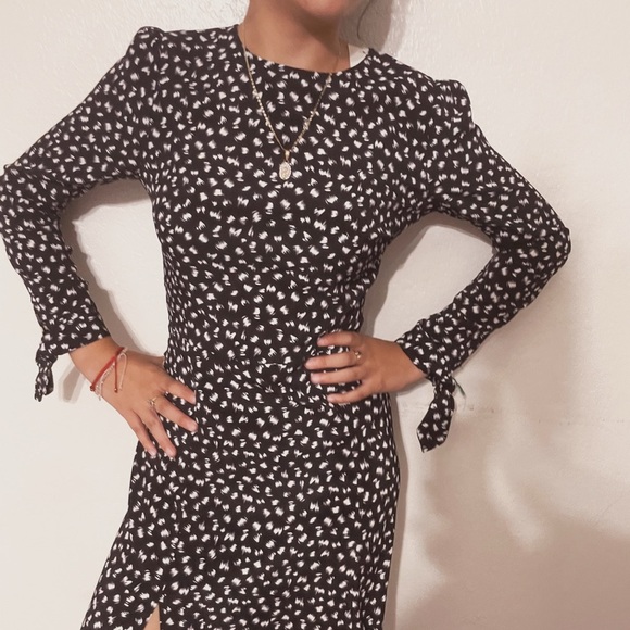 Lulu's Black and White Midi Dress - Picture 4 of 5